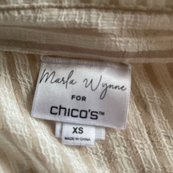 Chico’s Marla Wynne Batwing Top In Striped Tan/Cream - Picture 4 of 4